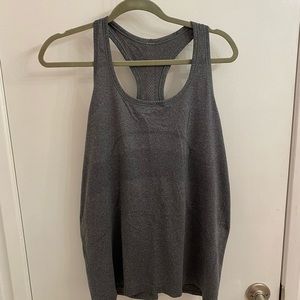 Lululemon Swiftly Tech Razorback - Size 12